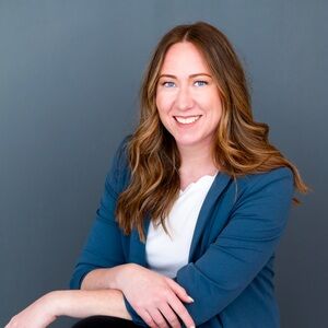 Meet your Posher, Robyn